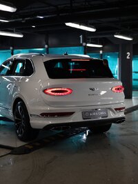 Bentley2.jpg