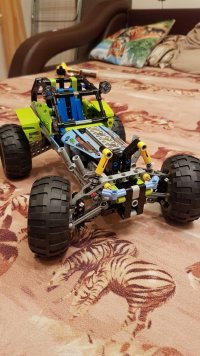 20170413_214253-907x1612.jpg